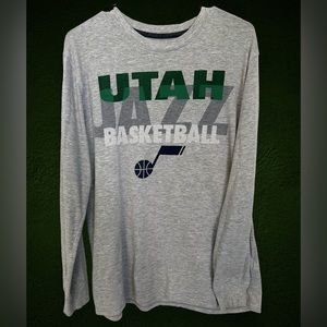 NBA Fan Apparel. Utah Jazz.  Long Sleeve Shirt Men's - Gray Green - Medium